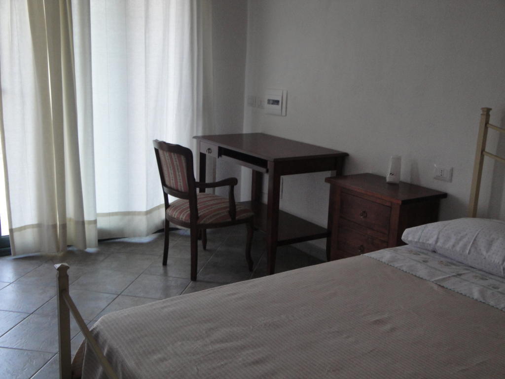 La Jatta Hotel Budoni Szoba fotó